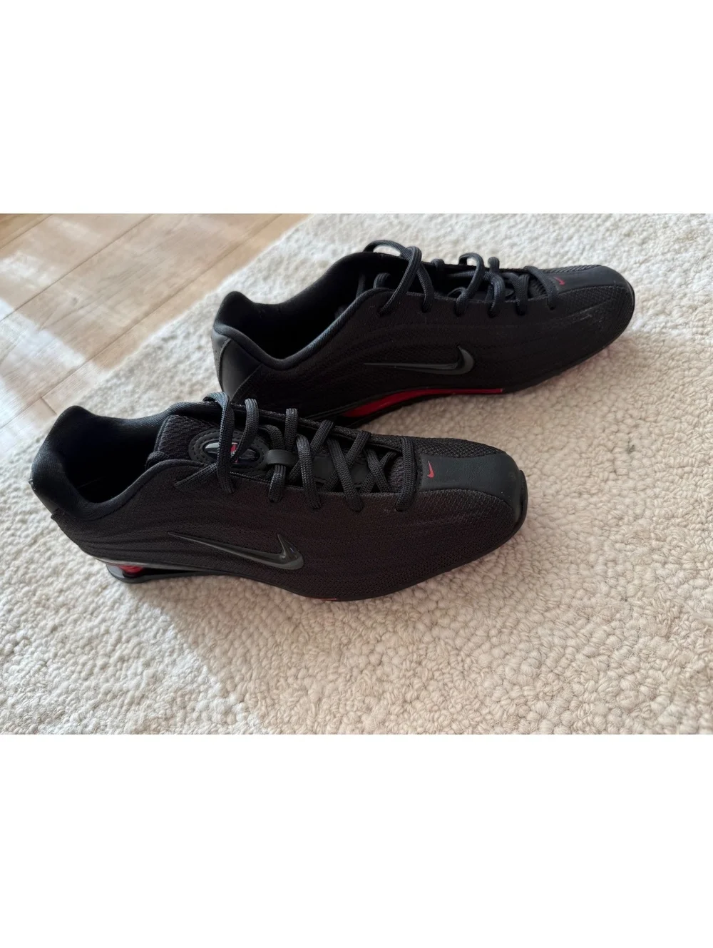 NWOT Nike Shox Z Black University Red Women’s Running Shoes HQ7540-002 Size 6.5